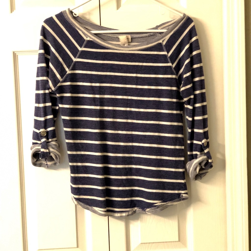 Robin-K 3/4 Sleeve Crop Sweater